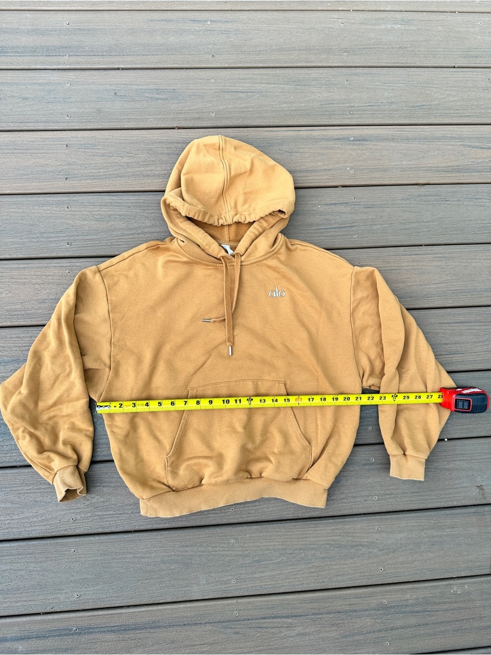 ALO Accolade Hoodie in Toffee Medium - Picture 5 of 7